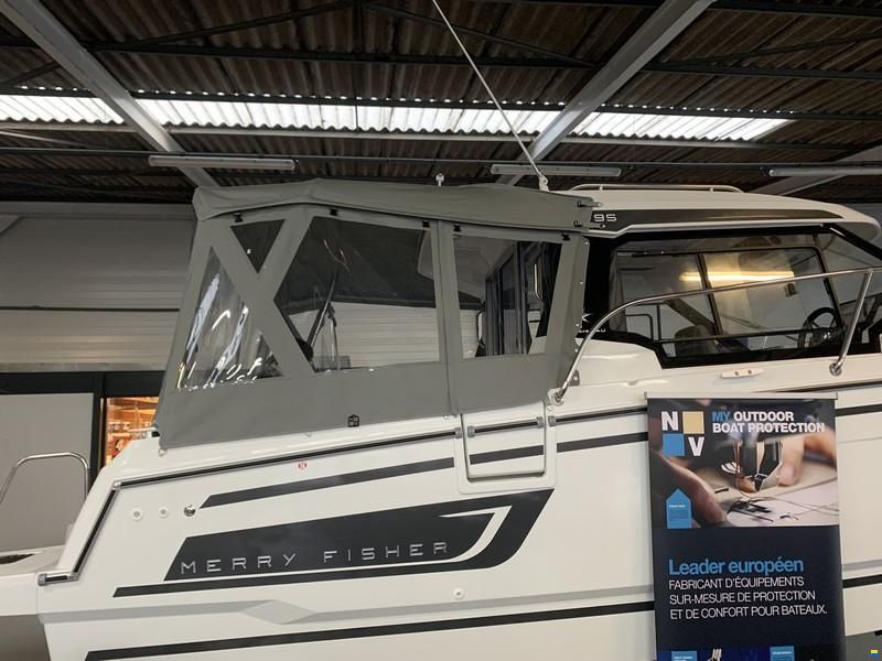Jeanneau Merry Fisher 795 S2 Cockpitsonnensegel C