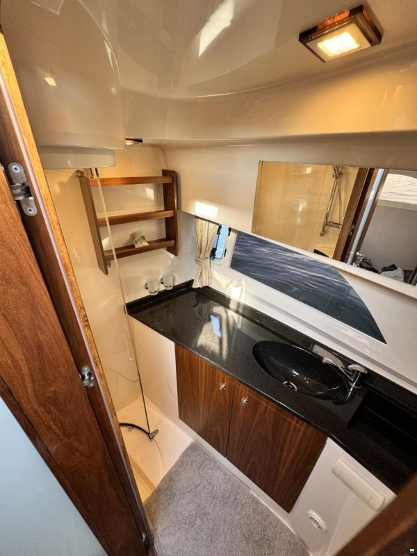 Marex 320 Aft Cabin Cruiser