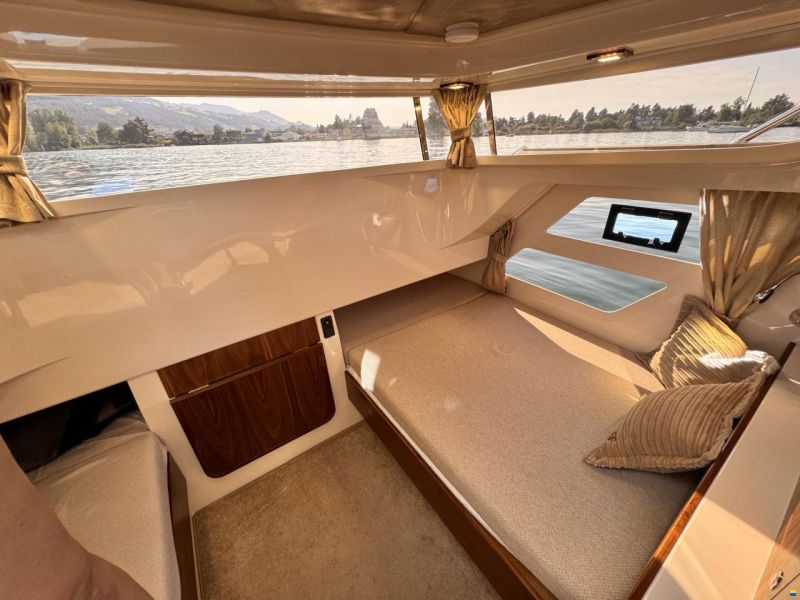 Marex 320 Aft Cabin Cruiser