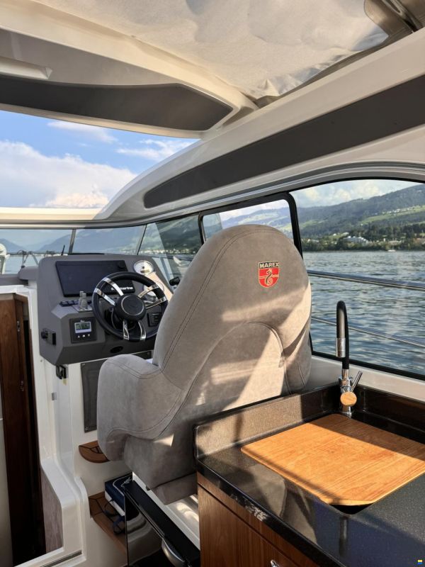 Marex 320 Aft Cabin Cruiser