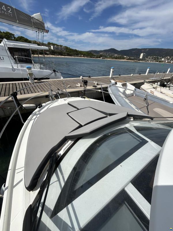 Jeanneau Merry fisher 895