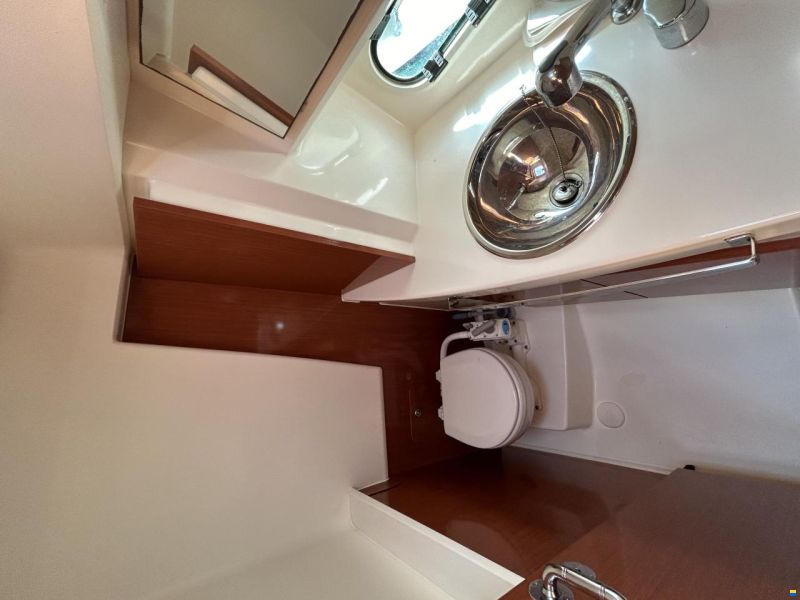 Jeanneau Prestige 30s open