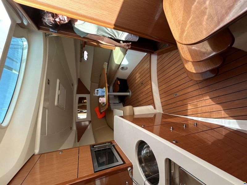 Jeanneau Prestige 30s open