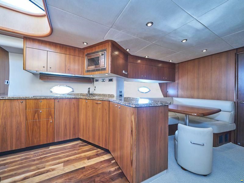 Sunseeker Predator 72