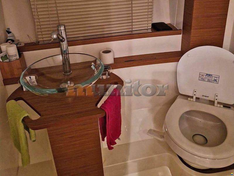 Atlantis 35