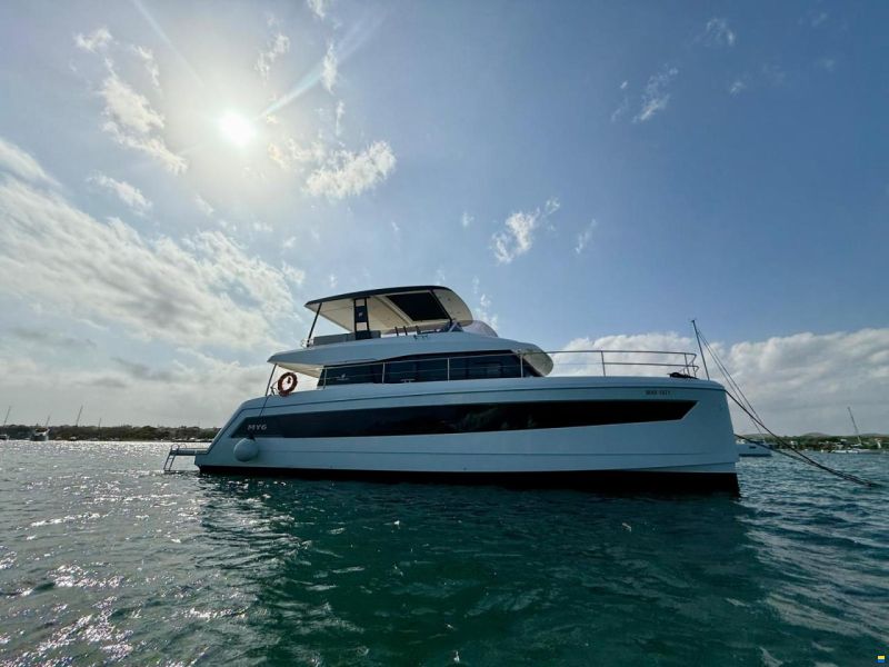 Fountaine Pajot MY 6