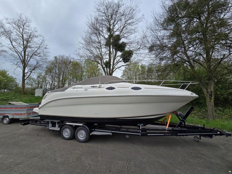 Sea Ray 240 Sundancer