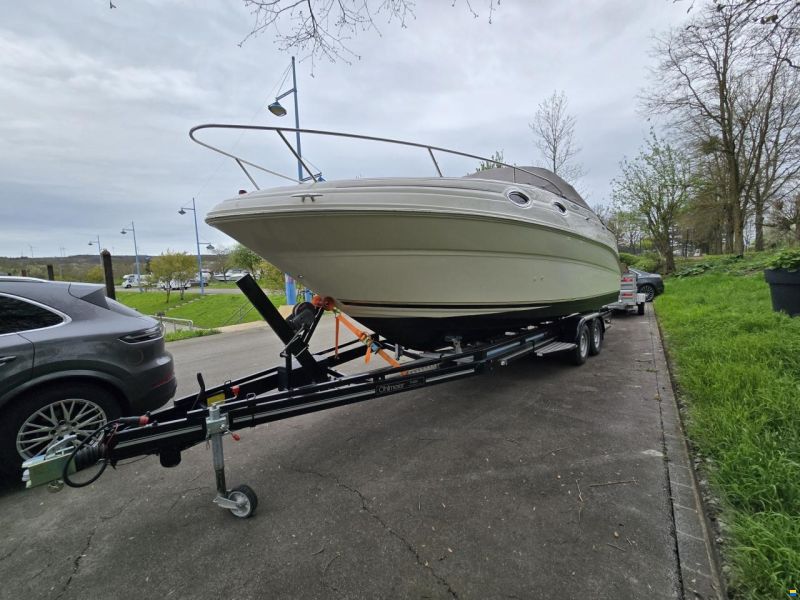 Sea Ray 240 Sundancer