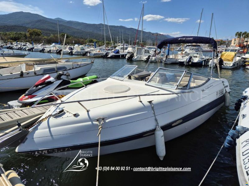 Four Winns 245 SUNDOWNER