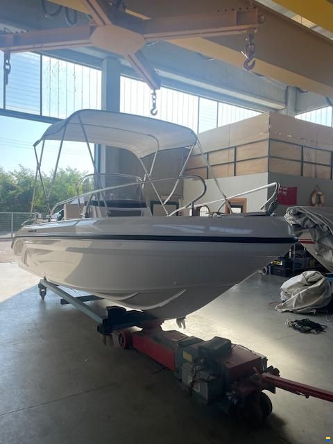Ranieri voyager 19 s