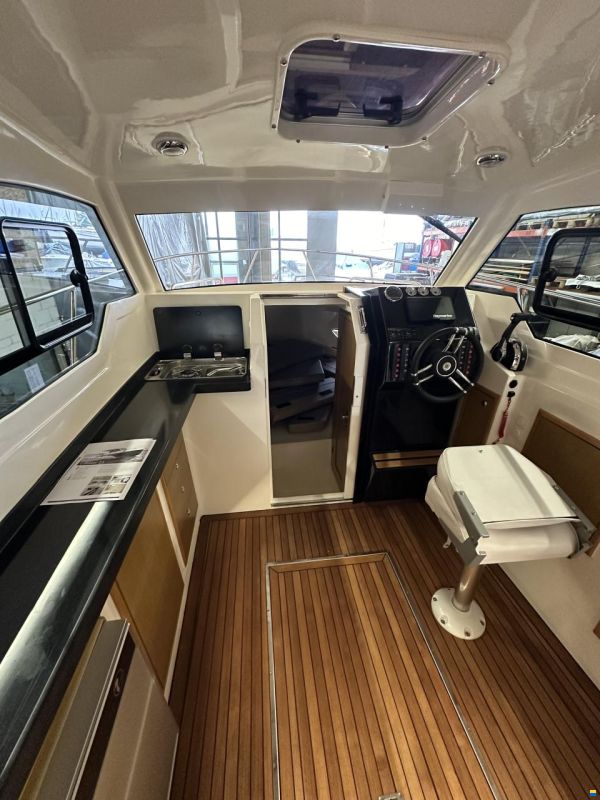 Erman Yachting Lobster 23