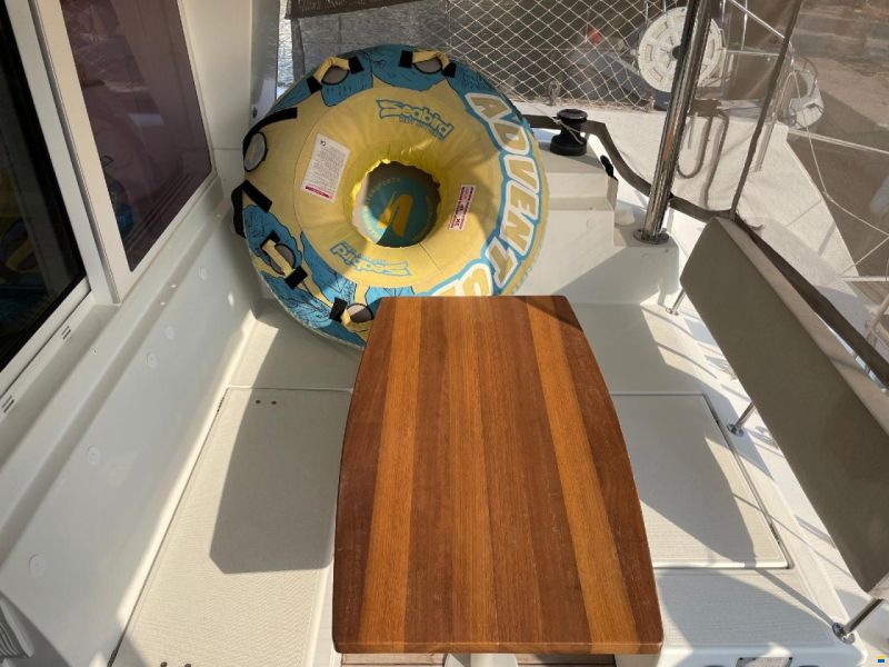 Lagoon 400