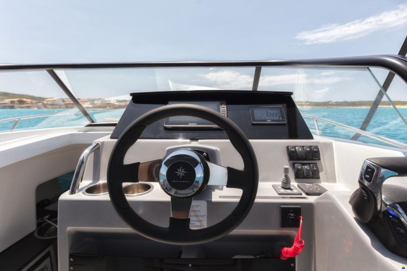 Jeanneau Cap Camarat WA 7.5 S3