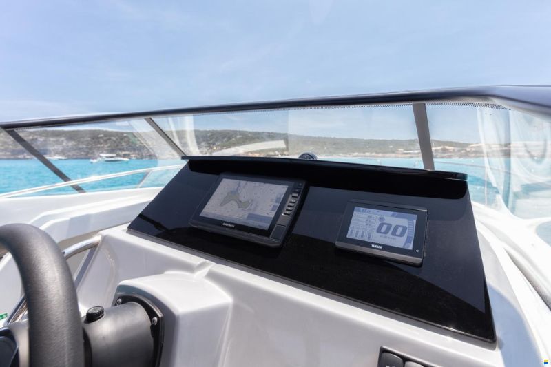 Jeanneau Cap Camarat WA 7.5 S3