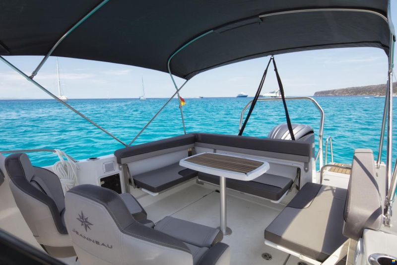 Jeanneau Cap Camarat WA 7.5 S3