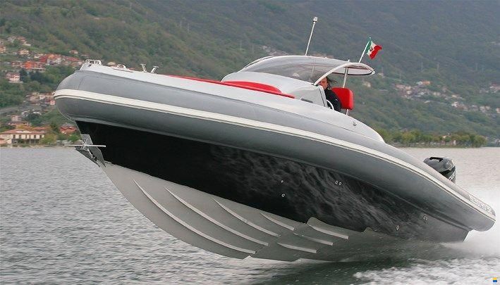 Albatro International 32 Open FB