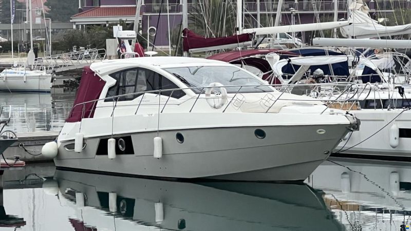 Cranchi M 38 HT - 2013