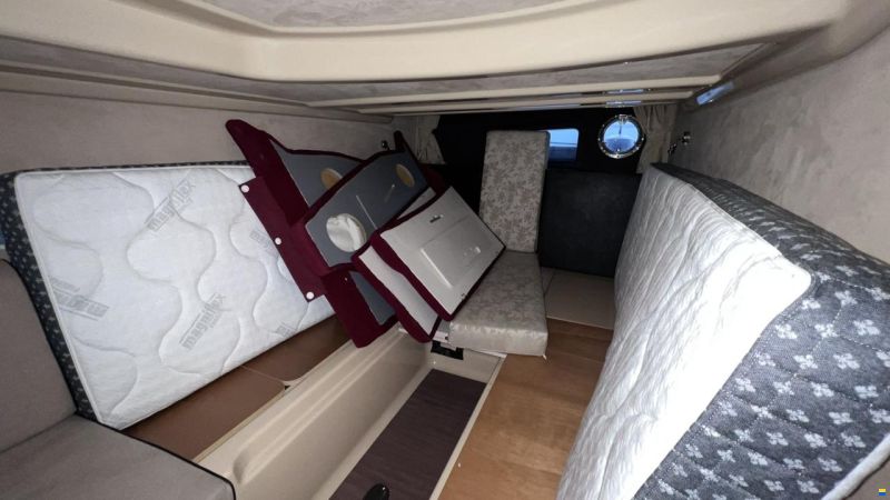 Cranchi M 38 HT - 2013