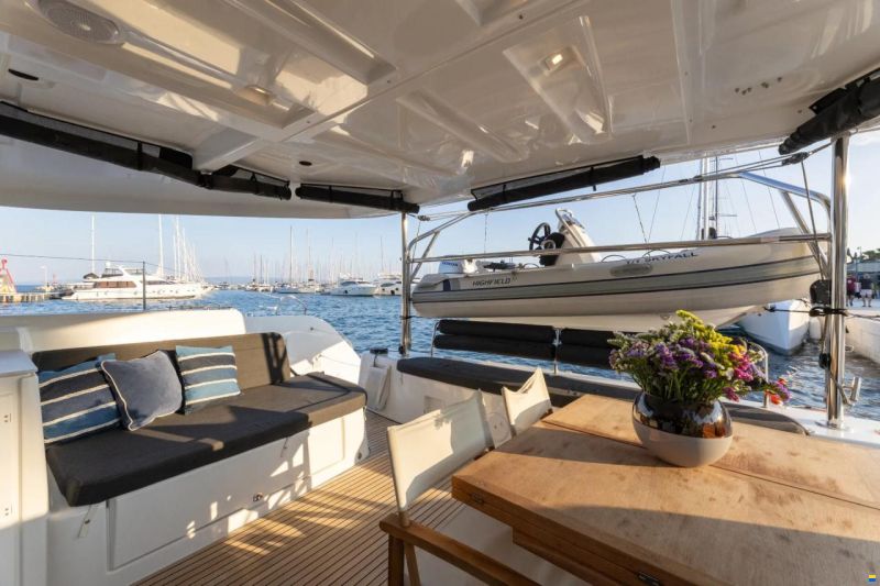 Lagoon 46/ AC/Watermaker