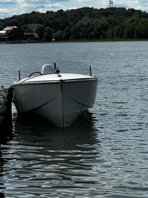 CANNA b-One / CANNA Boats