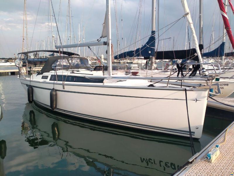 Bavaria Cruiser 33 image