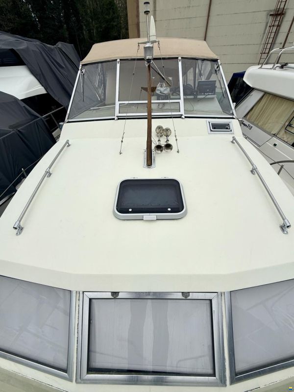 Coronet 32 Oceanfarer