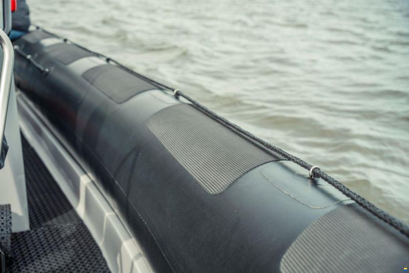 Gemini WR880 RIB