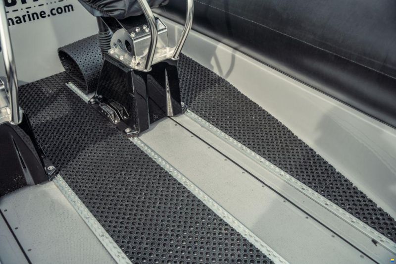 Gemini WR880 RIB