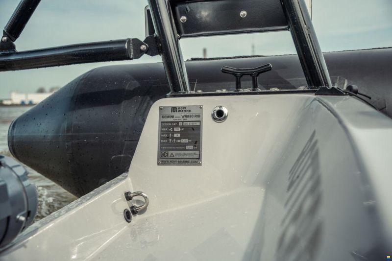 Gemini WR880 RIB