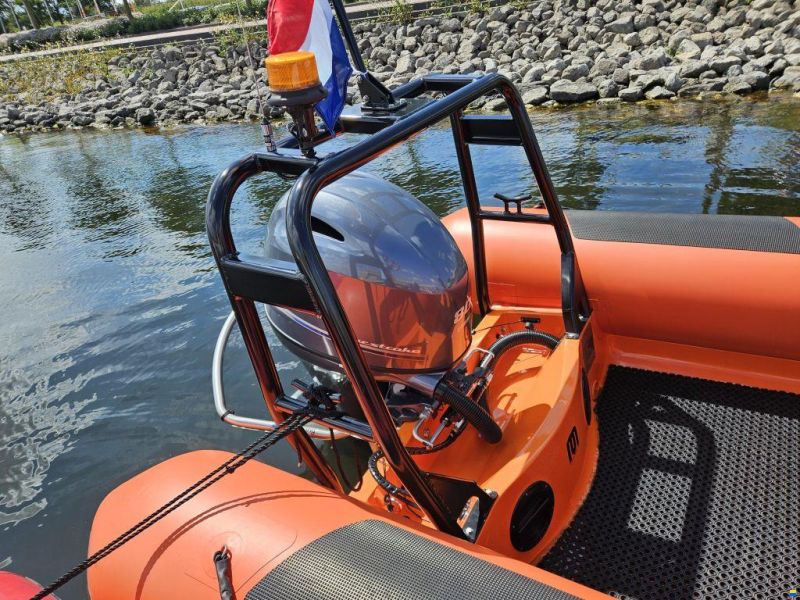 Gemini WR550 RIB