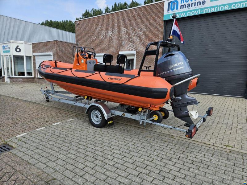 Gemini WR550 RIB
