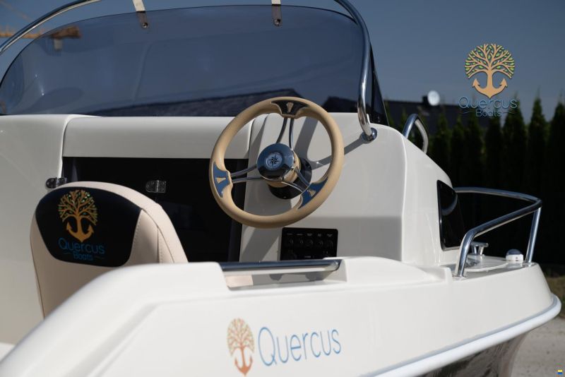 Quercus 500 Cabin