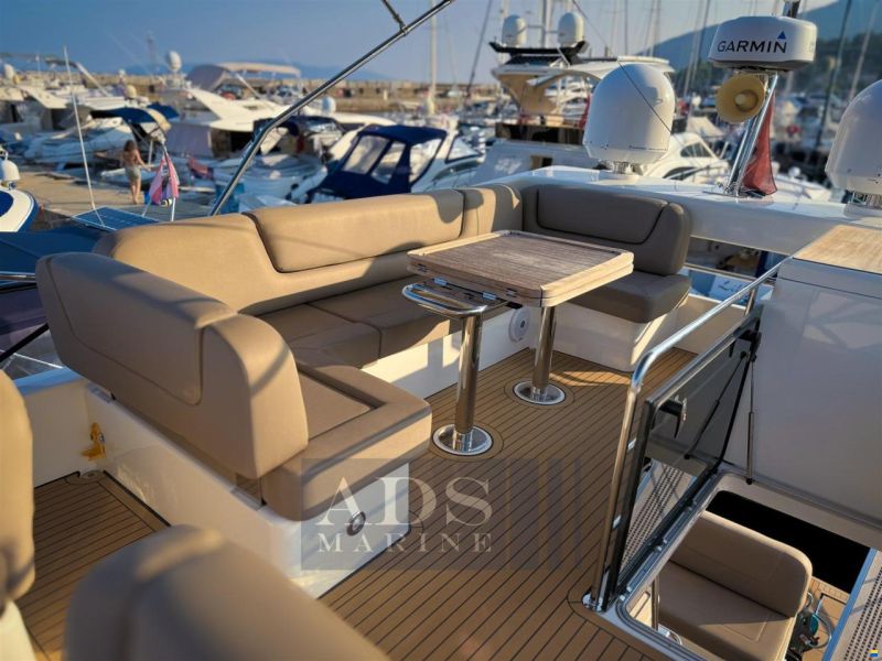 Bavaria Virtess 420 Fly