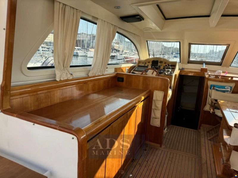 Solare 40 Lobster