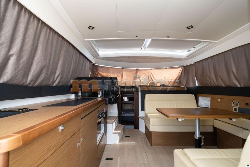 Jeanneau NC 11