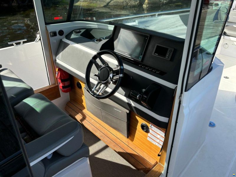 Axopar 28 Cabin MK2