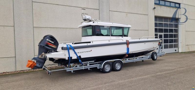 Axopar 28 Cabin MK2