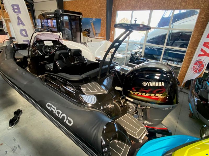 Grand G580
