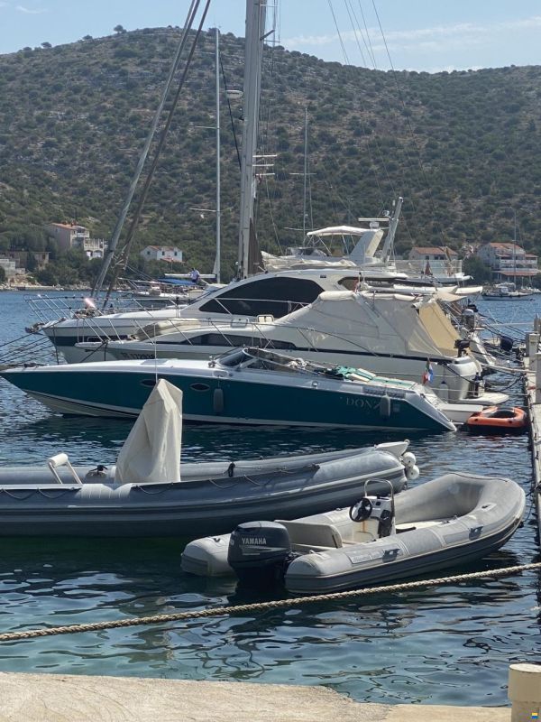 Donzi 33 ZR