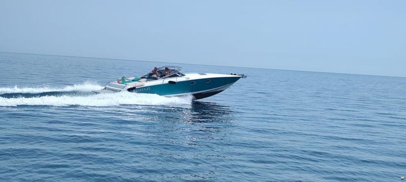 Donzi 33 ZR