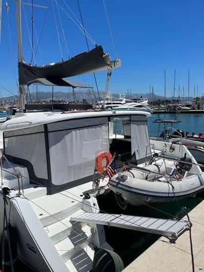 Lagoon 450 F