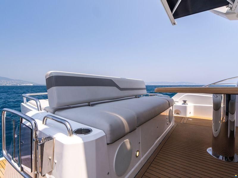 Sunseeker Predator 55 EVO