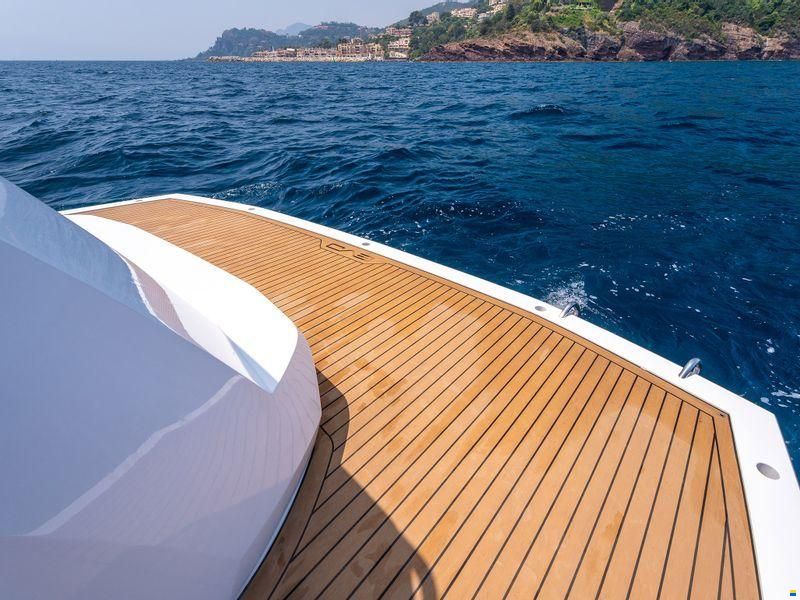 Sunseeker Predator 55 EVO