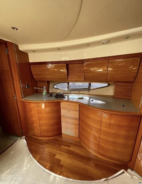 Atlantis 47