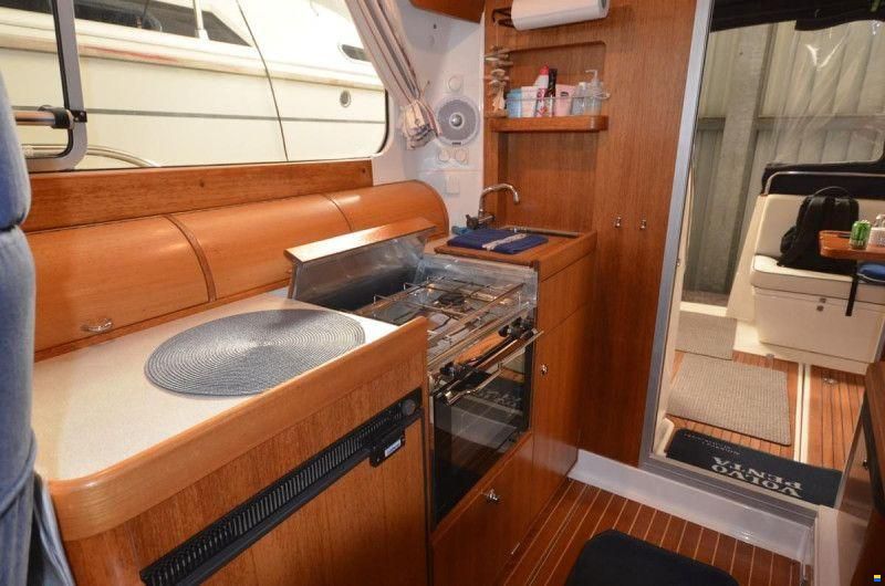 Nimbus 380 Carisma