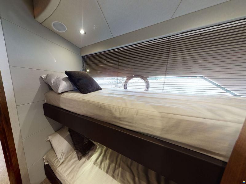Sunseeker Predator 57