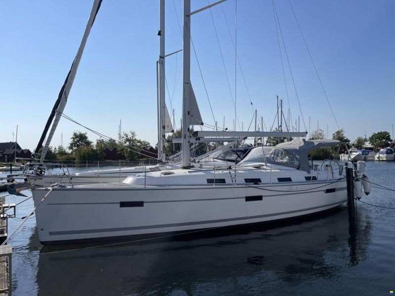 Bavaria 40 Cruiser image