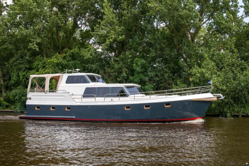Aquanaut Drifter 1500 Pilot House