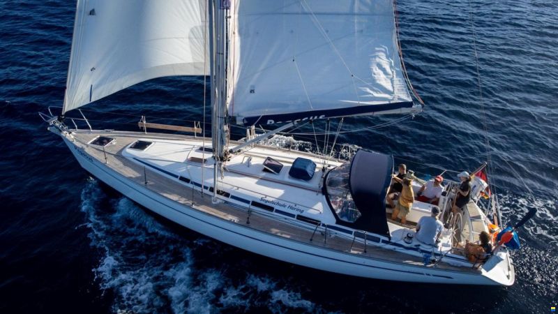 Bavaria 44 Cruiser image