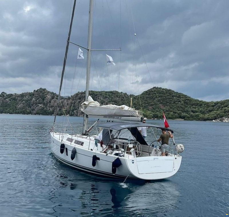 Hanse 445 image